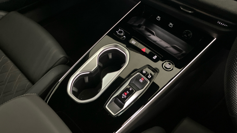 Audi A6 2.0 TDI Quattro 204 Launch Edition 5dr S Tronic Diesel Estate